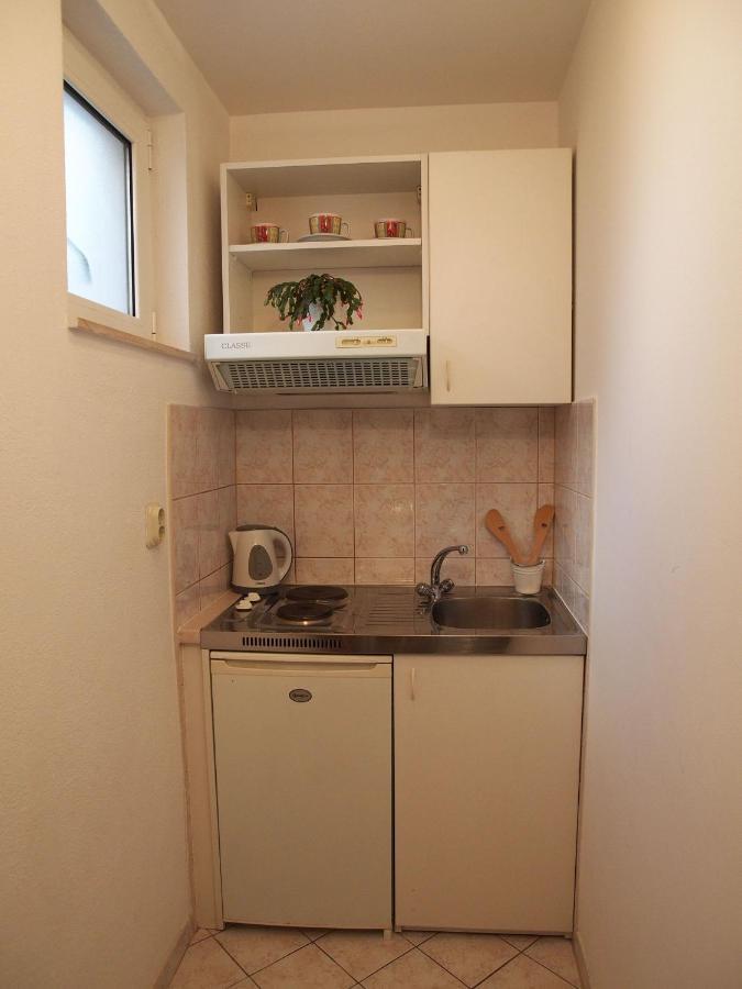 מאקרסקה Apartman Mario מראה חיצוני תמונה